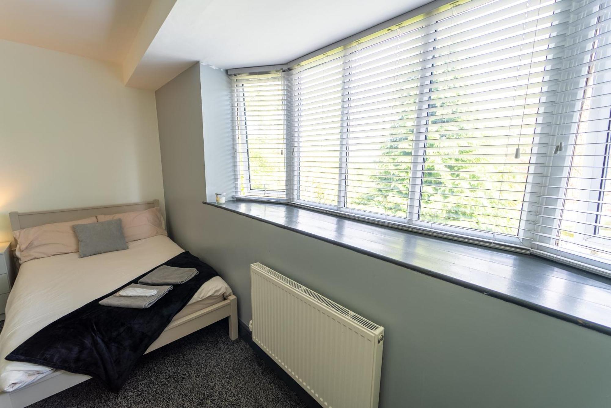 Free Parking Cosy Studios Close To City And Qe And Uob! Бірмінгем Номер фото