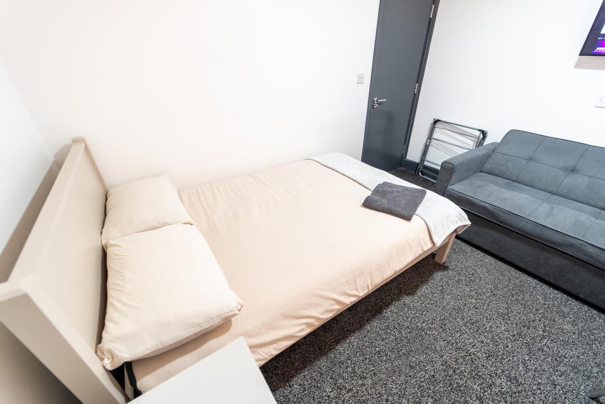 Free Parking Cosy Studios Close To City And Qe And Uob! Бірмінгем Номер фото