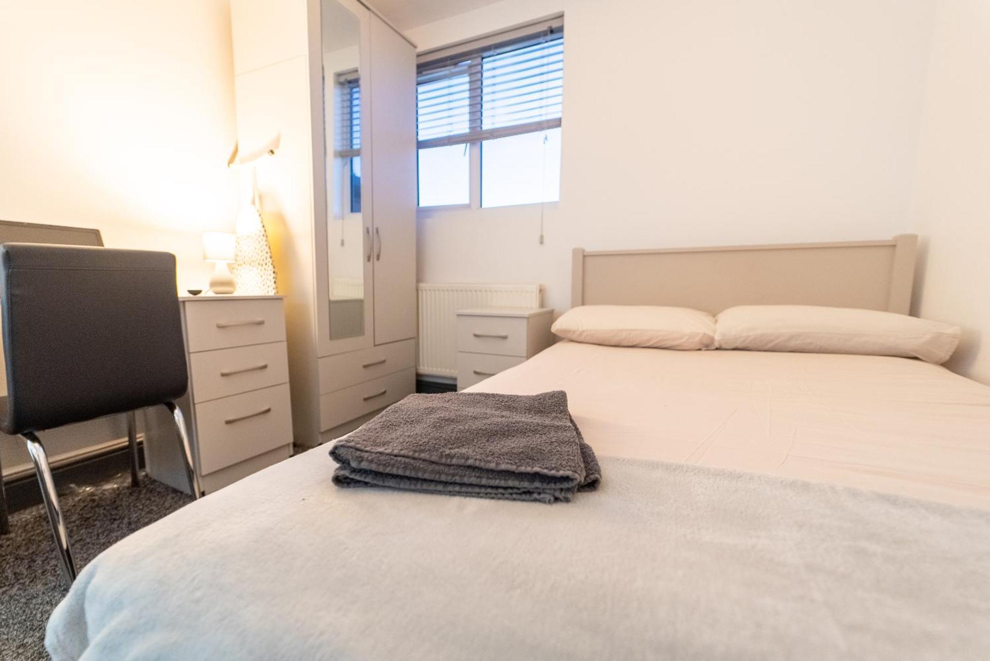 Free Parking Cosy Studios Close To City And Qe And Uob! Бірмінгем Номер фото