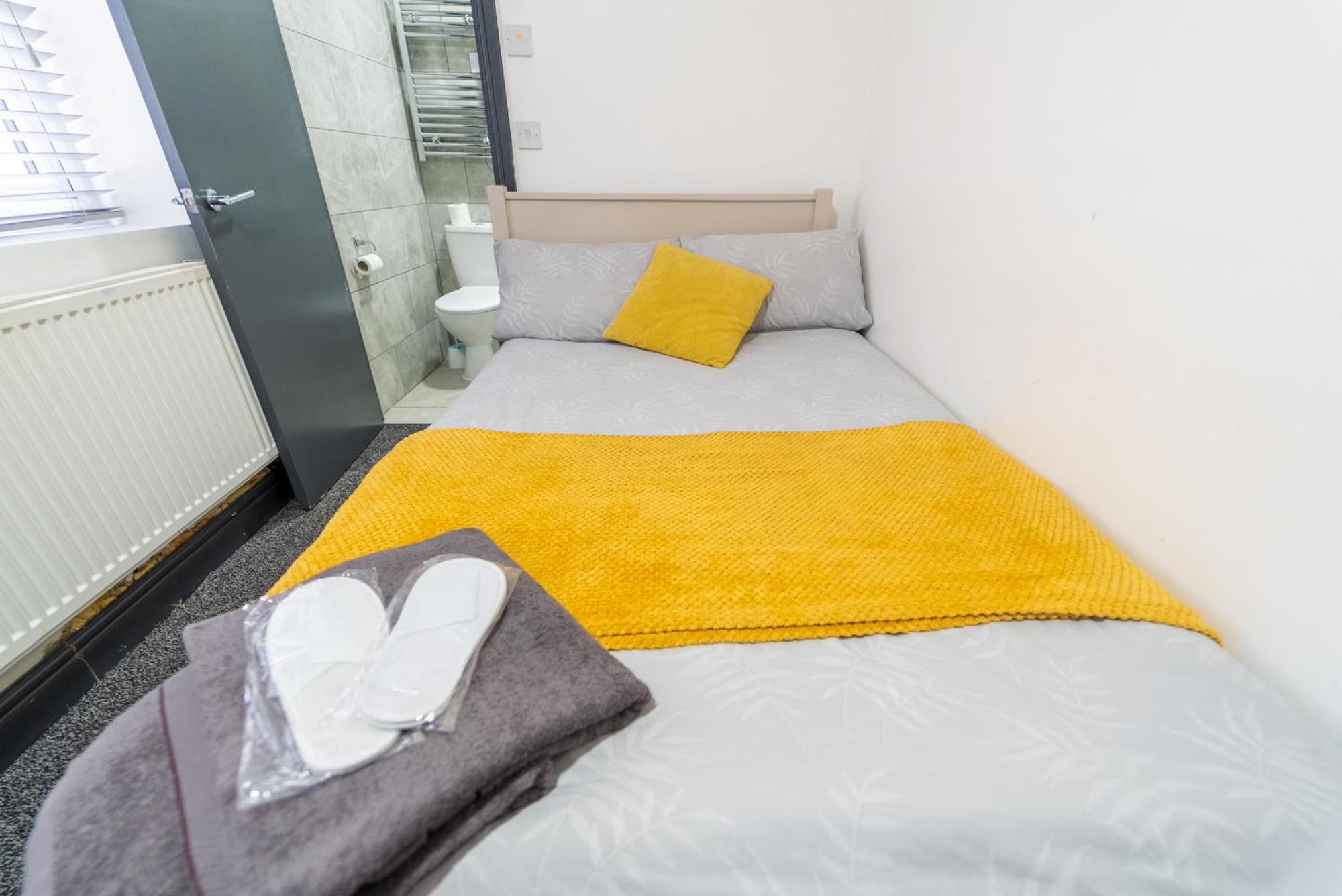 Free Parking Cosy Studios Close To City And Qe And Uob! Бірмінгем Номер фото