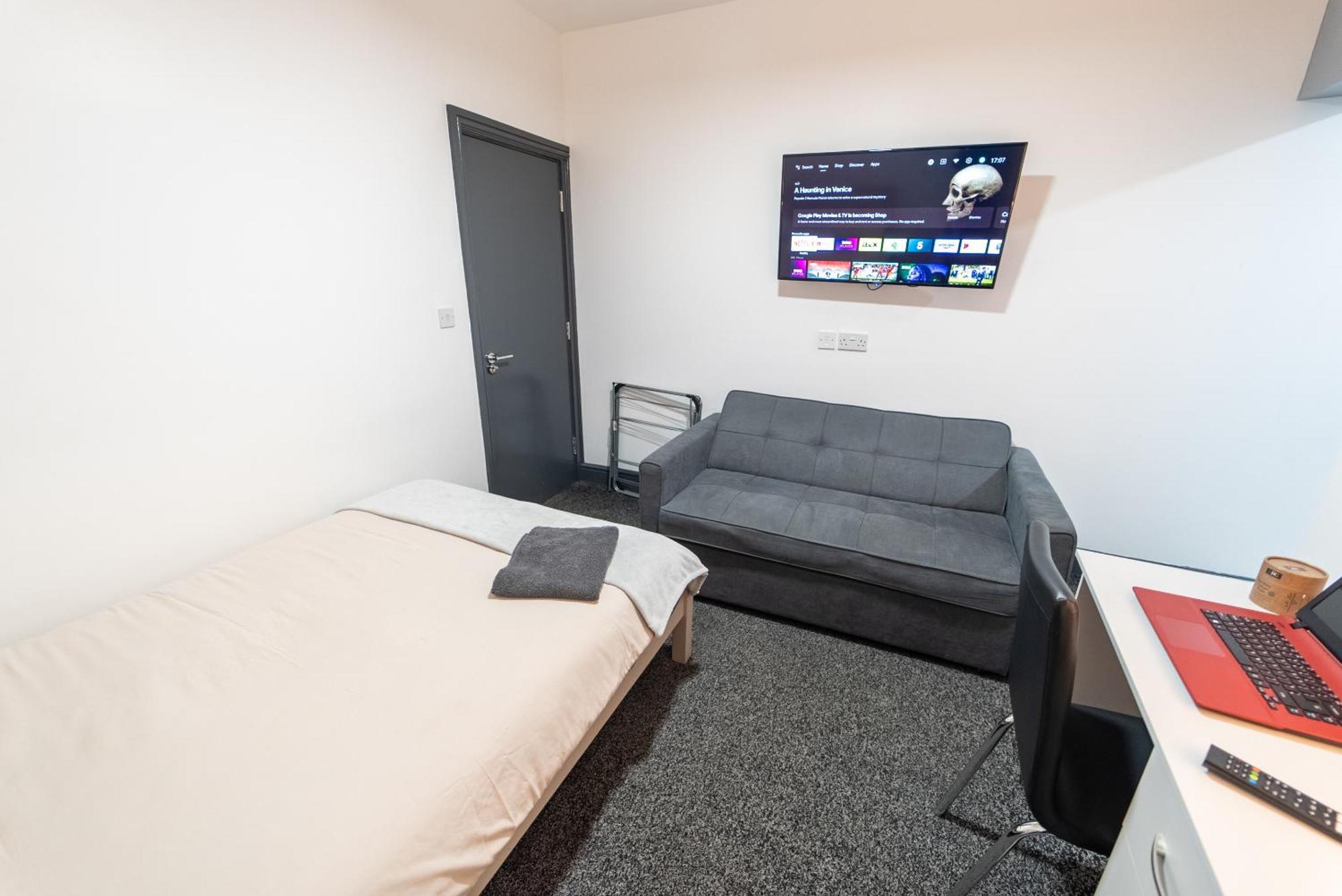 Free Parking Cosy Studios Close To City And Qe And Uob! Бірмінгем Номер фото