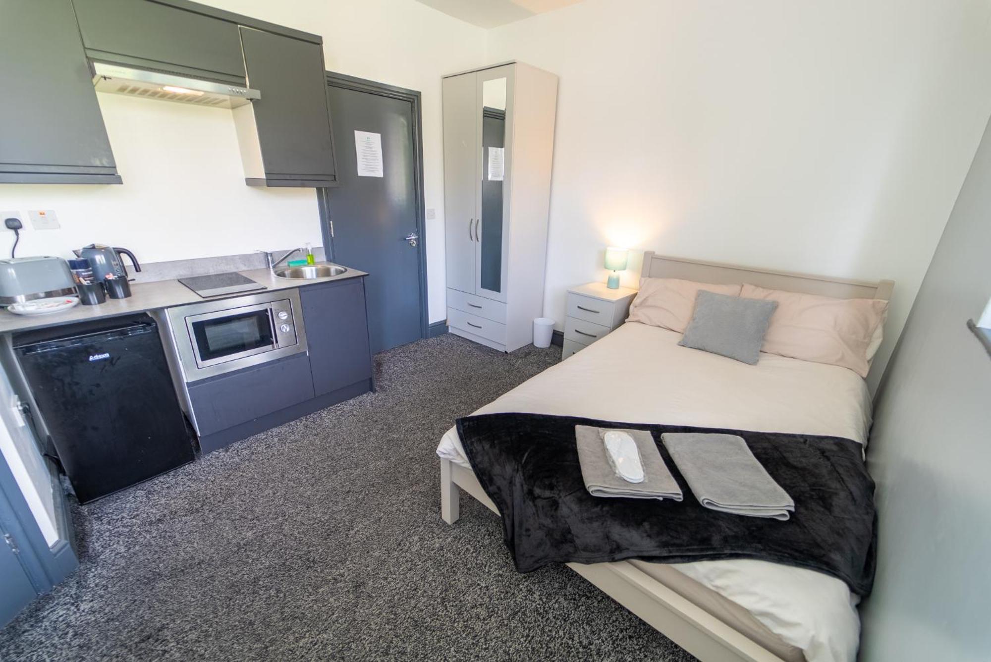 Free Parking Cosy Studios Close To City And Qe And Uob! Бірмінгем Номер фото