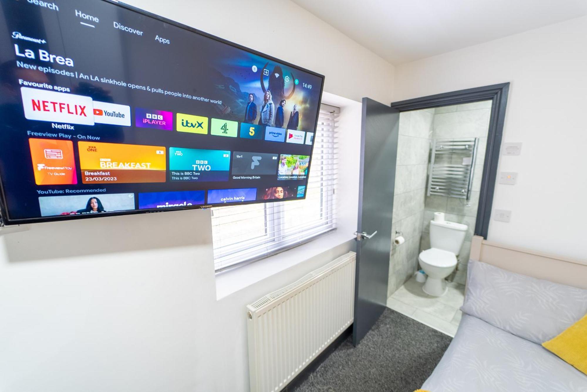 Free Parking Cosy Studios Close To City And Qe And Uob! Бірмінгем Екстер'єр фото